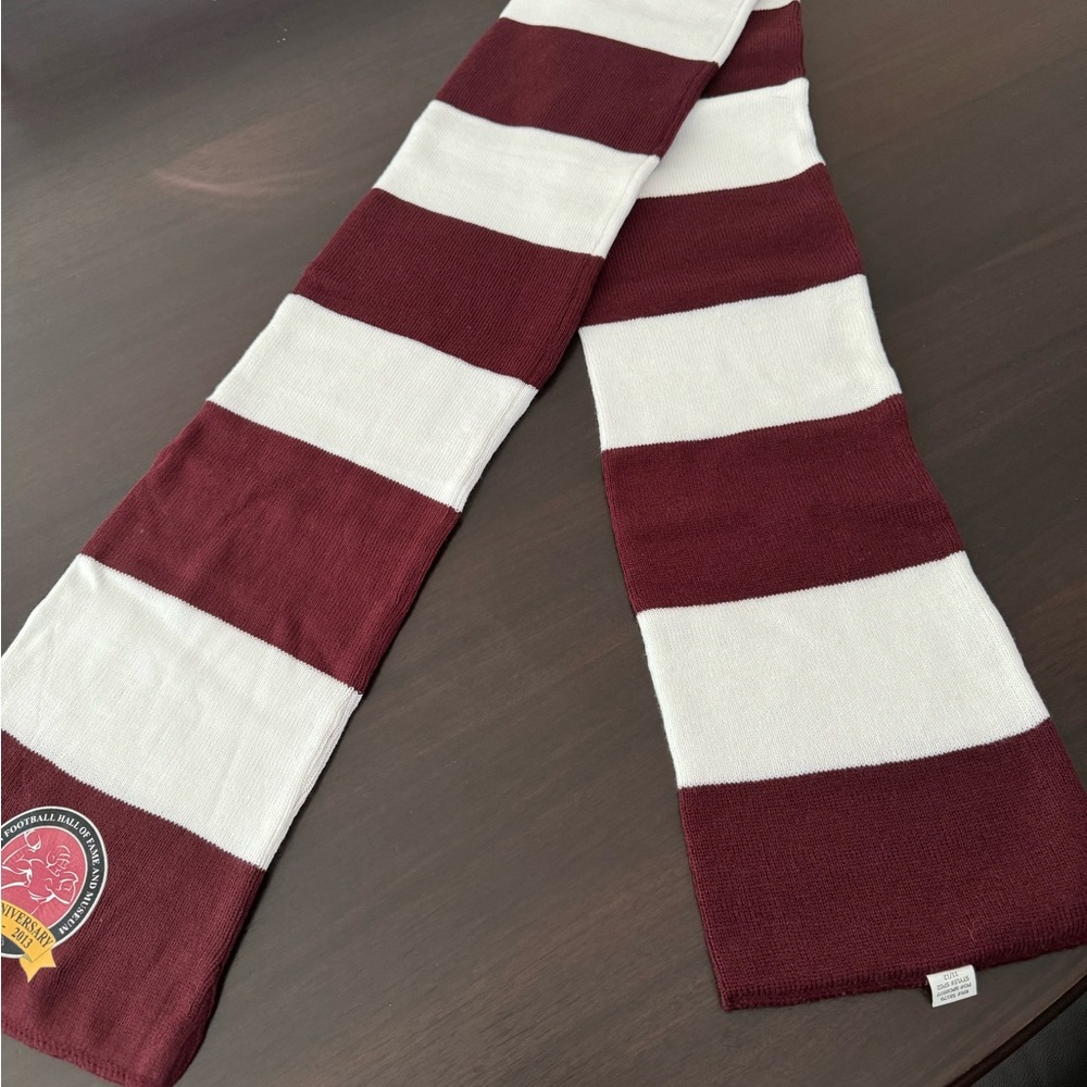 Canadian Football Hall of Fame Anniversary Scarf.